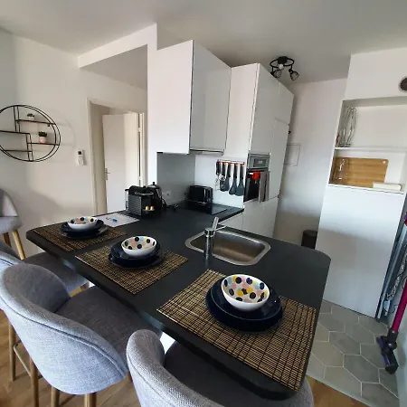 T2 Prado Chanot Apartment *
